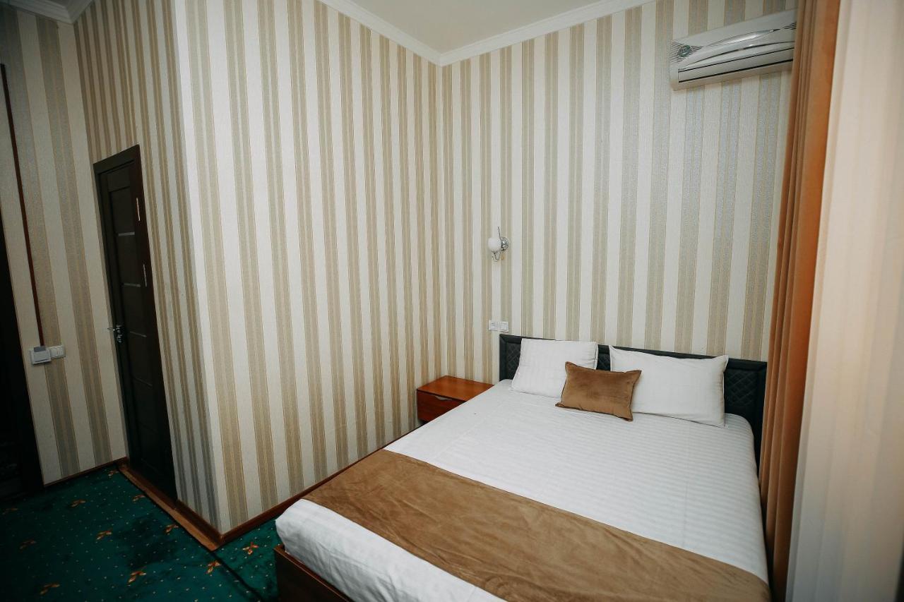 Fayz Hotell Urgench Exteriör bild