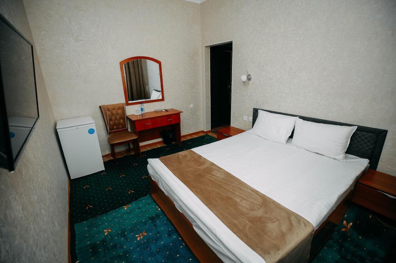 Fayz Hotell Urgench Exteriör bild