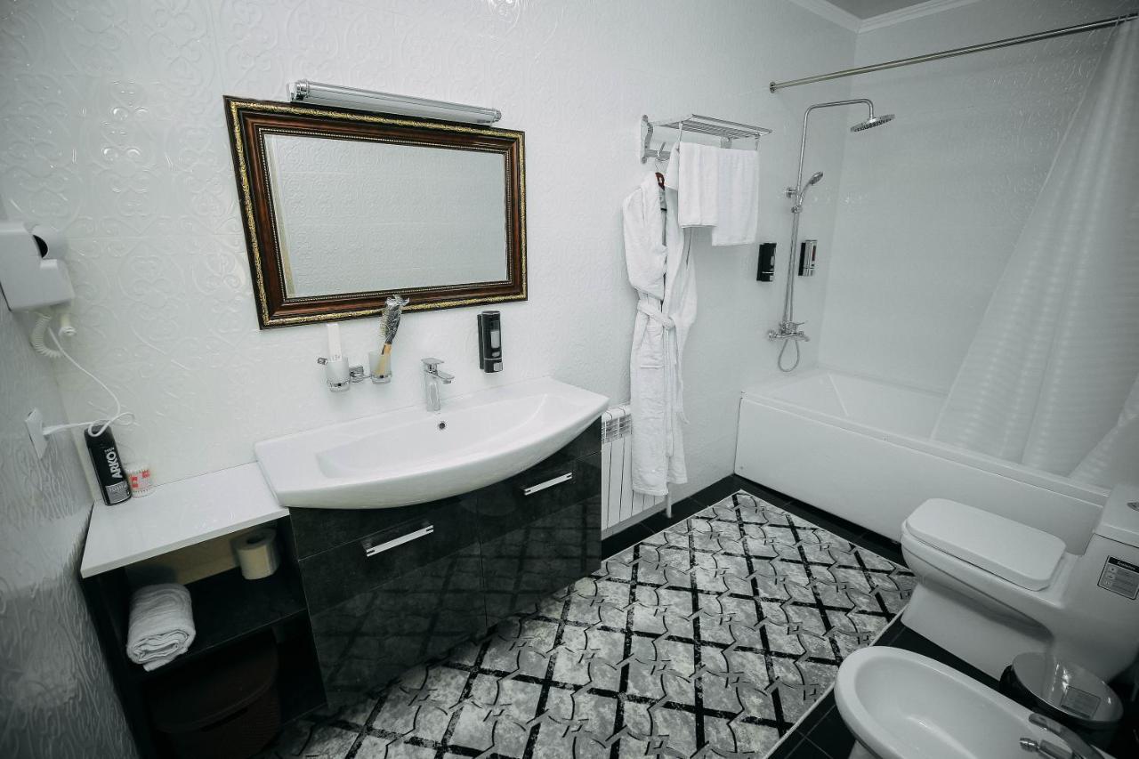 Fayz Hotell Urgench Exteriör bild